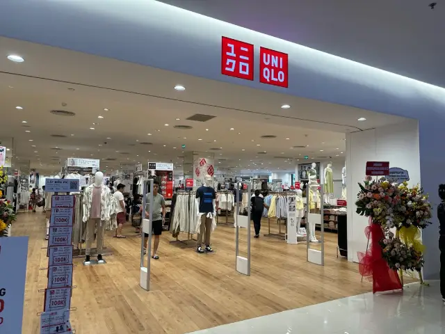 Không gian mua sắm Gigamall