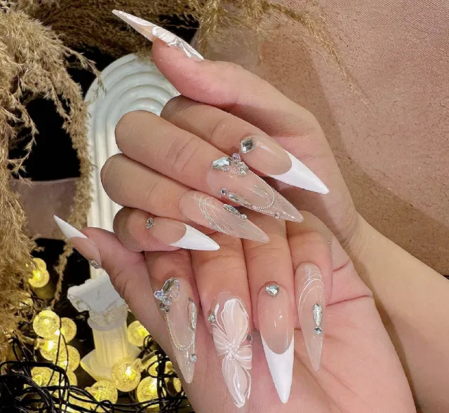 Angel Nail