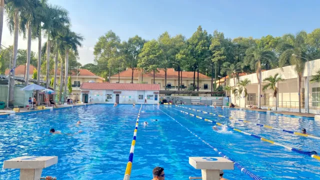 Hồ bơi TTTDTT Quận 12