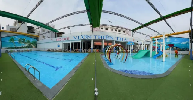 Hồ bơi Vườn Thiên Thai Tân Phú