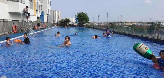 Hồ bơi Viva Riverside Quận 6