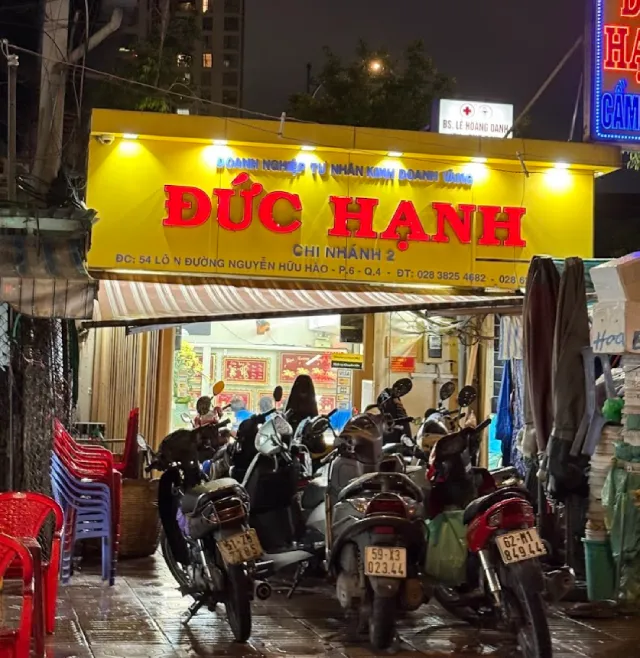 Tiệm vàng Đức Hạnh Quận 4