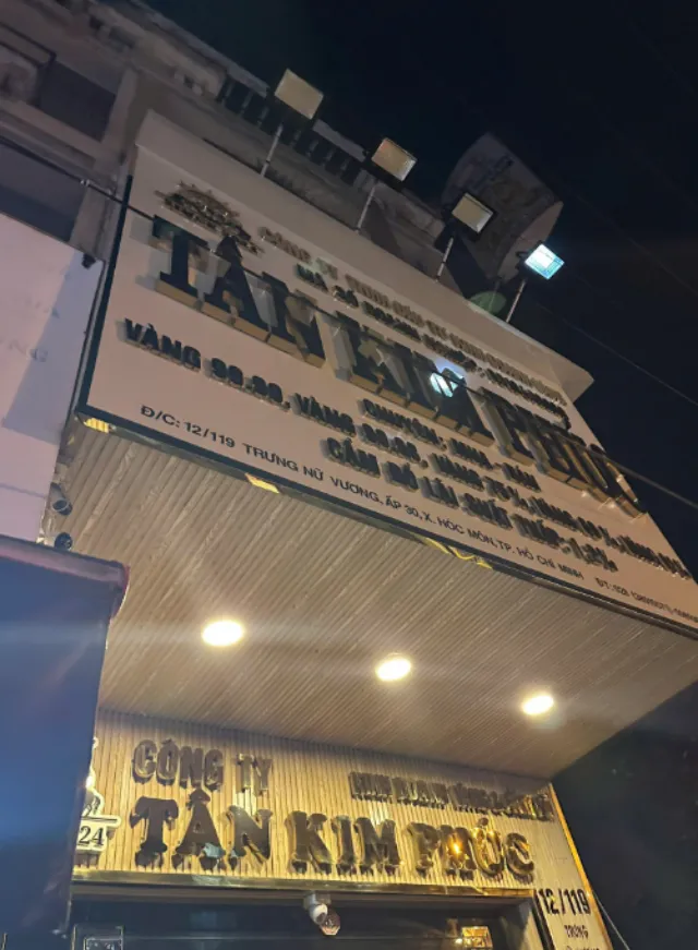 Tiệm vàng Tân Kim Phúc Hóc Môn