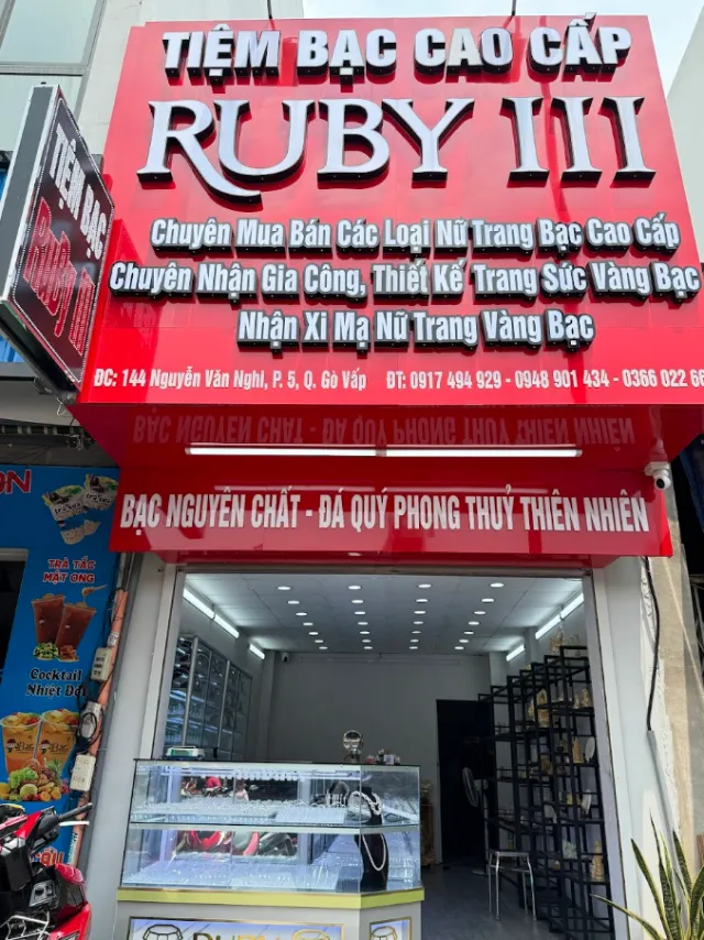 Tiệm bạc RubyIII Gò Vấp