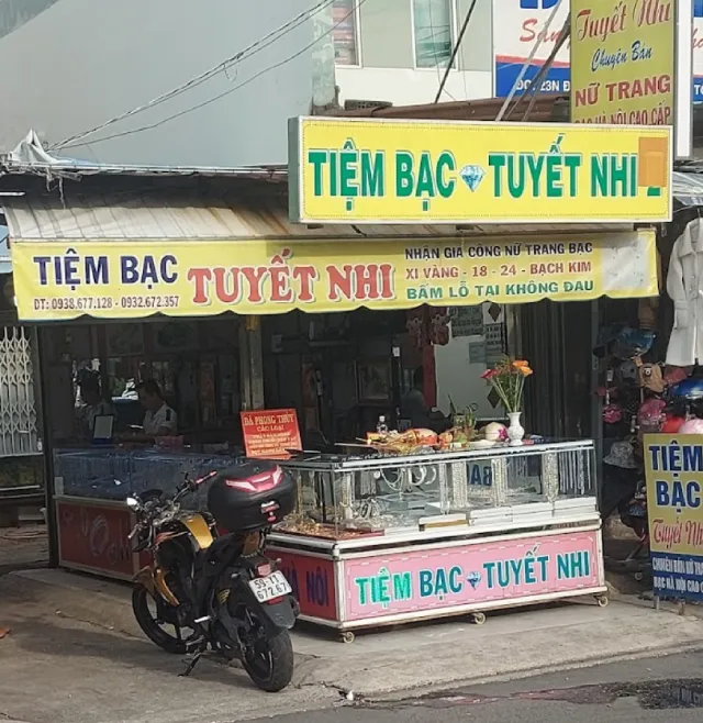 Tiệm bạc Tuyết Nhi Quận 12