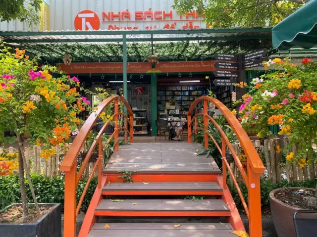 Nhà sách Thái Hà Thủ Đức