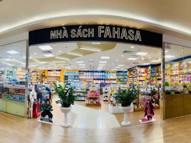 Nhà sách Fahasa Quận 8