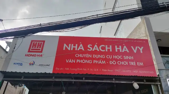 Nhà sách Hà Vy Quận 8