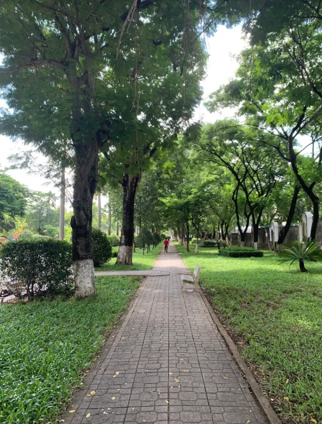 Ăn uống và giải trí tại Phường Bình Phú