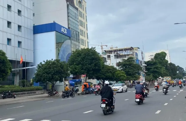 Giao thông và dịch vụ xe cộ tại Phường Cầu Kiệu