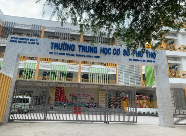 Trường học tại Phường Phú Thọ, TP.HCM