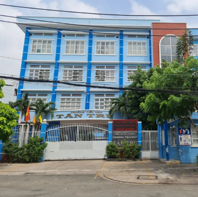 Trường học tại phường Tân Sơn, TP.HCM