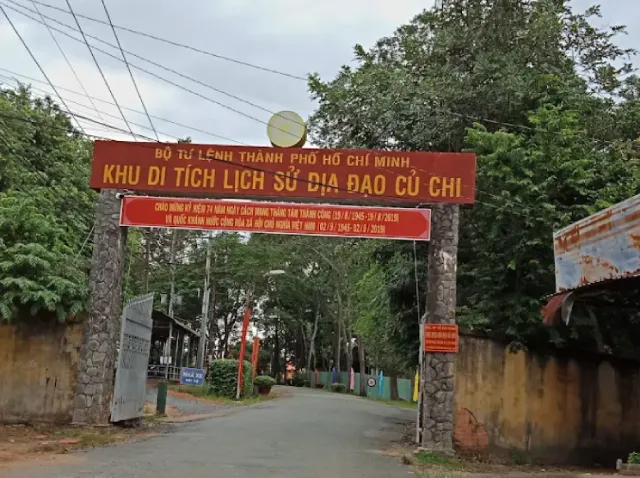 Địa điểm Ăn uống và Giải trí tại Xã An Nhơn Tây