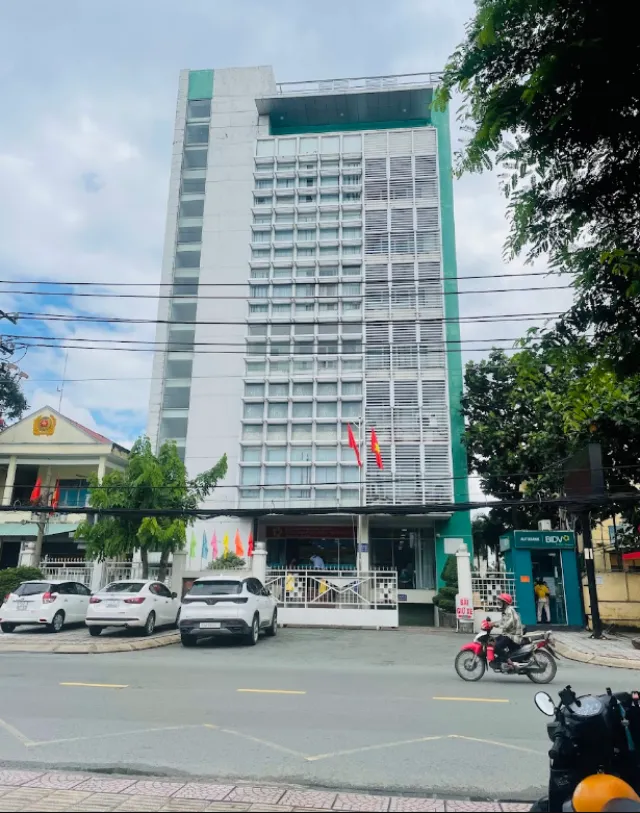 Hoạt động kinh doanh và cơ quan thuế quản lý xã Bà Điểm