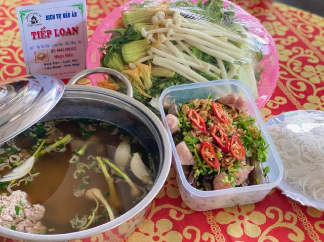 Địa điểm ăn uống và giải trí tại xã Long Hòa