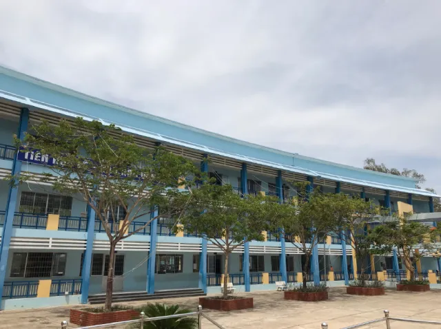Cơ sở học tập tại xã Long Sơn