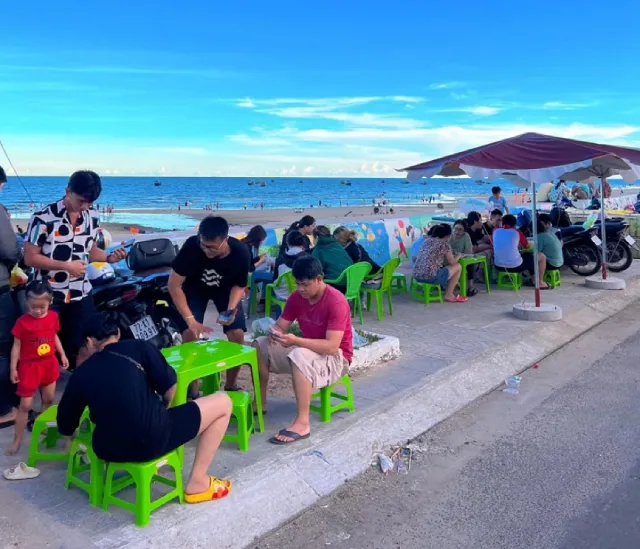 Địa điểm ăn uống và giải trí tại xã Phước Hải